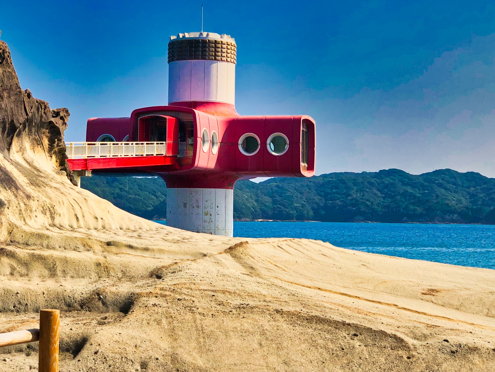 13 – Underwater observatory, Ashizuri Kaitekan, Japan