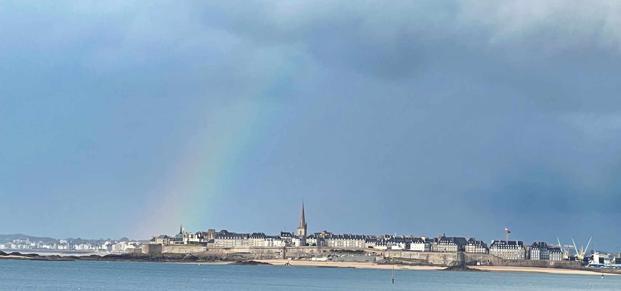 23 – Saint-Malo, seen from Dinard