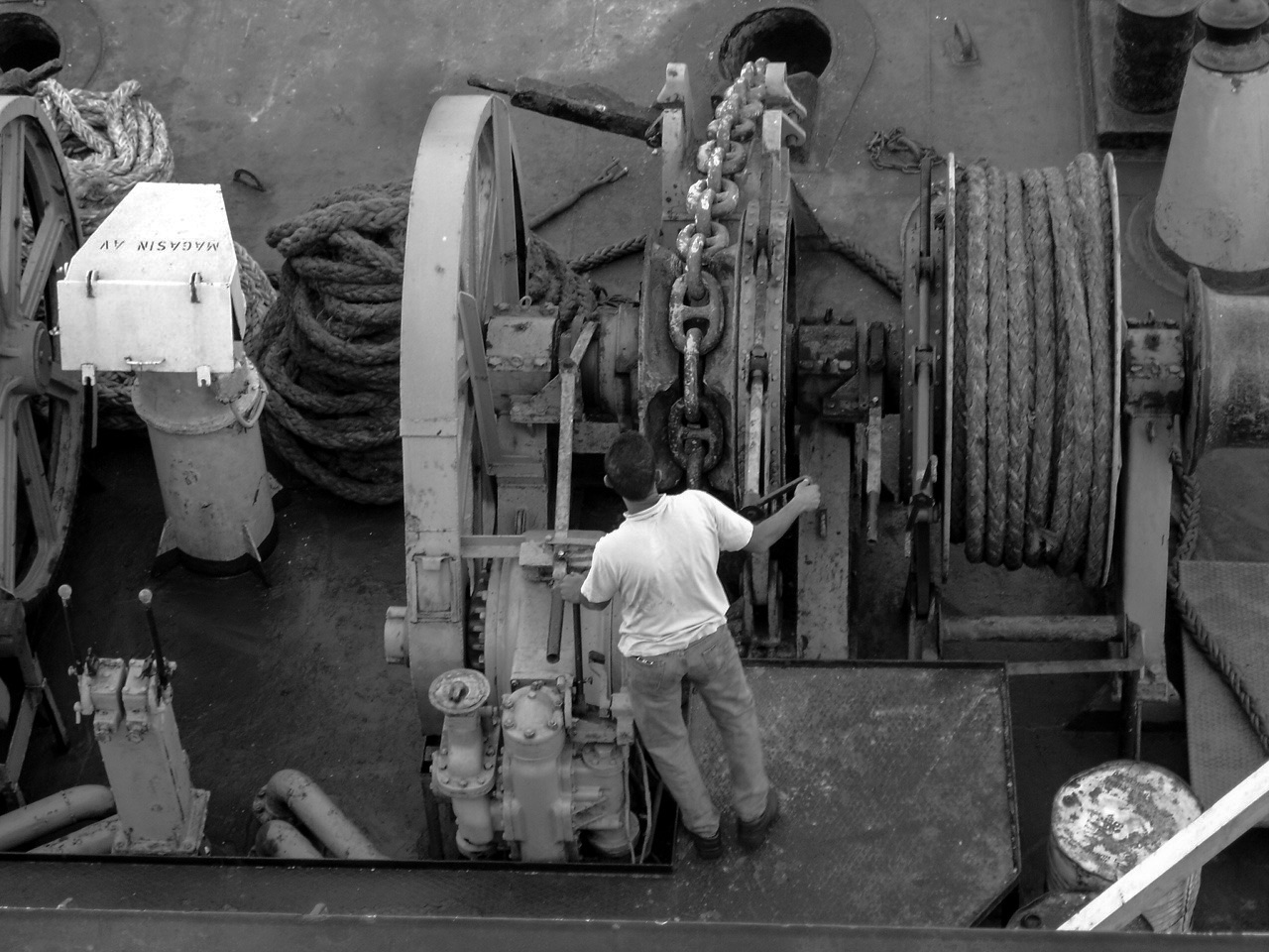 1 – Raising anchor