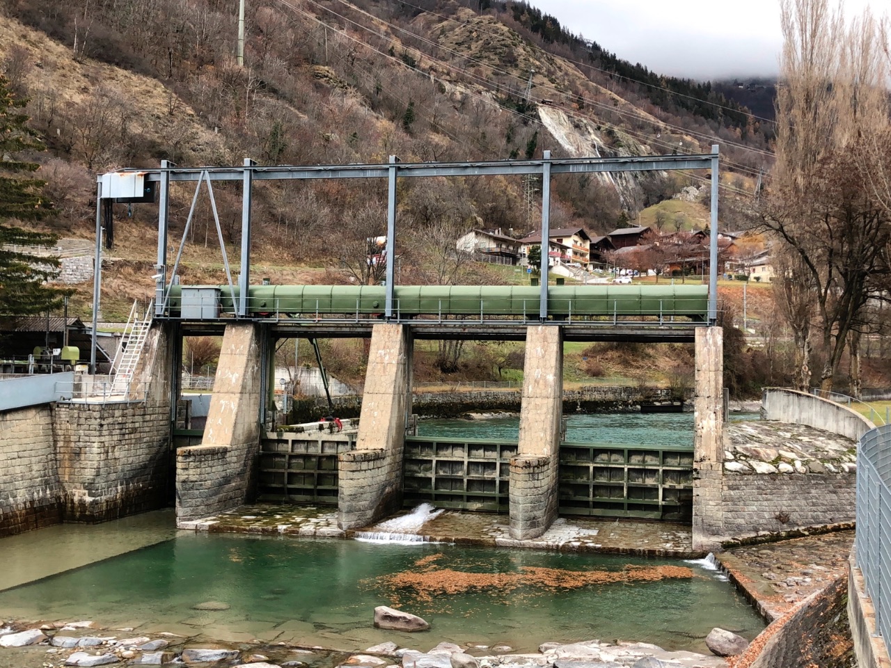 14 – Sluice, Switzerland